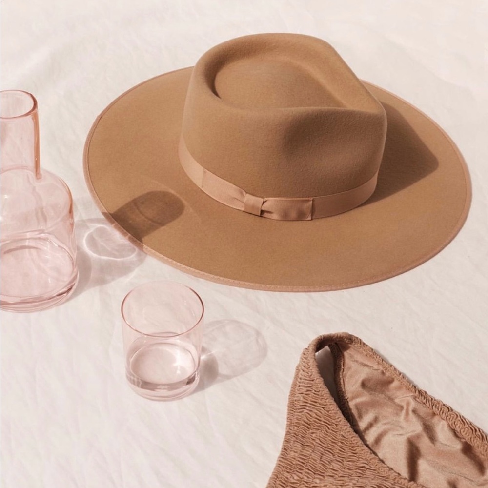 Designer hat - Picture 2 of 6
